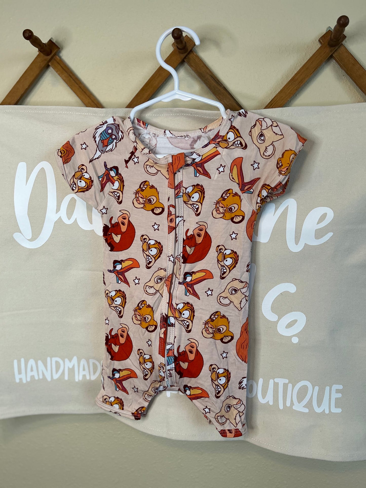 Hakuna Matata Bamboo Shortie