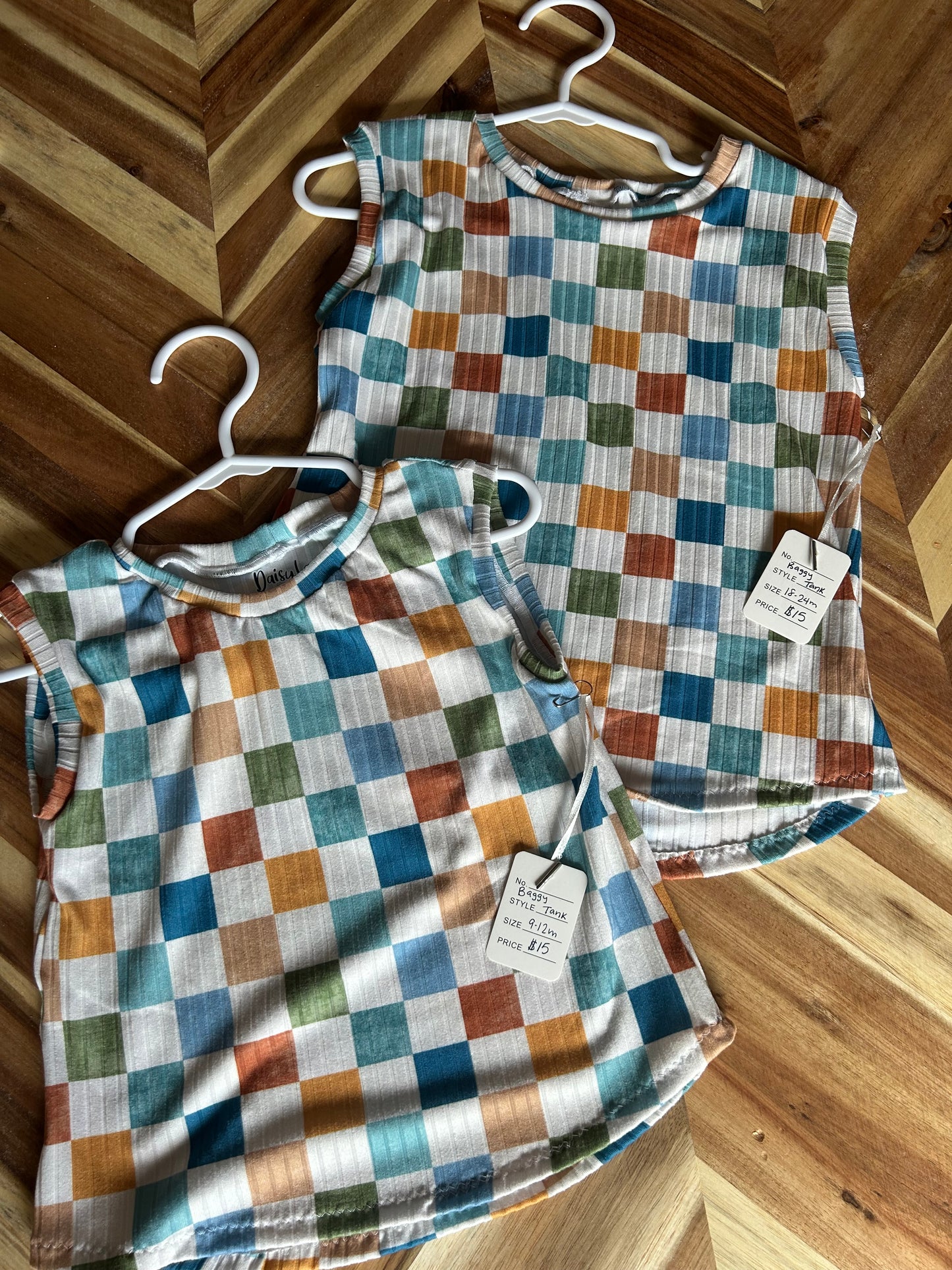 18-24m Tank